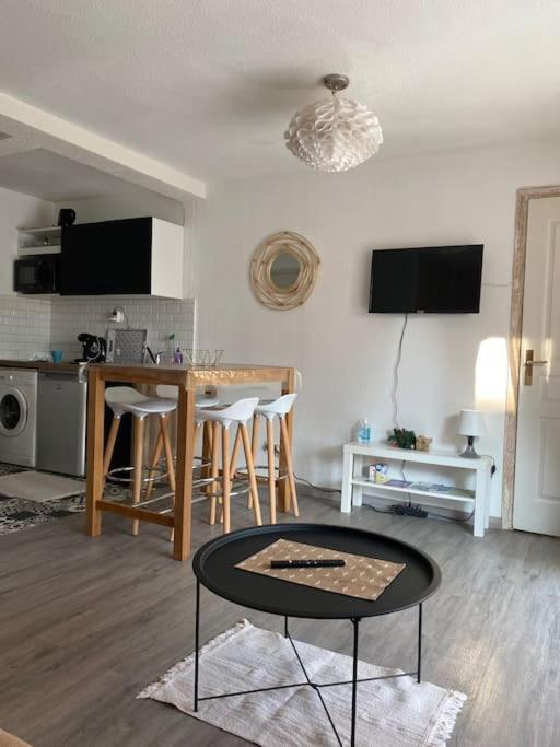 Ferienwohnung Appt 2 Pieces Port Frejus - Mega Terrasse + Garage Exterior foto